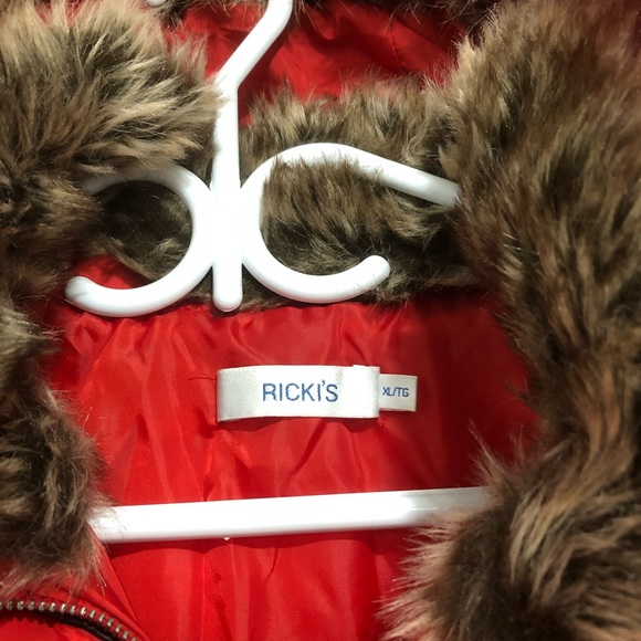 Ricki’s Mid Length Puffer Size XL - Picture 2 of 5